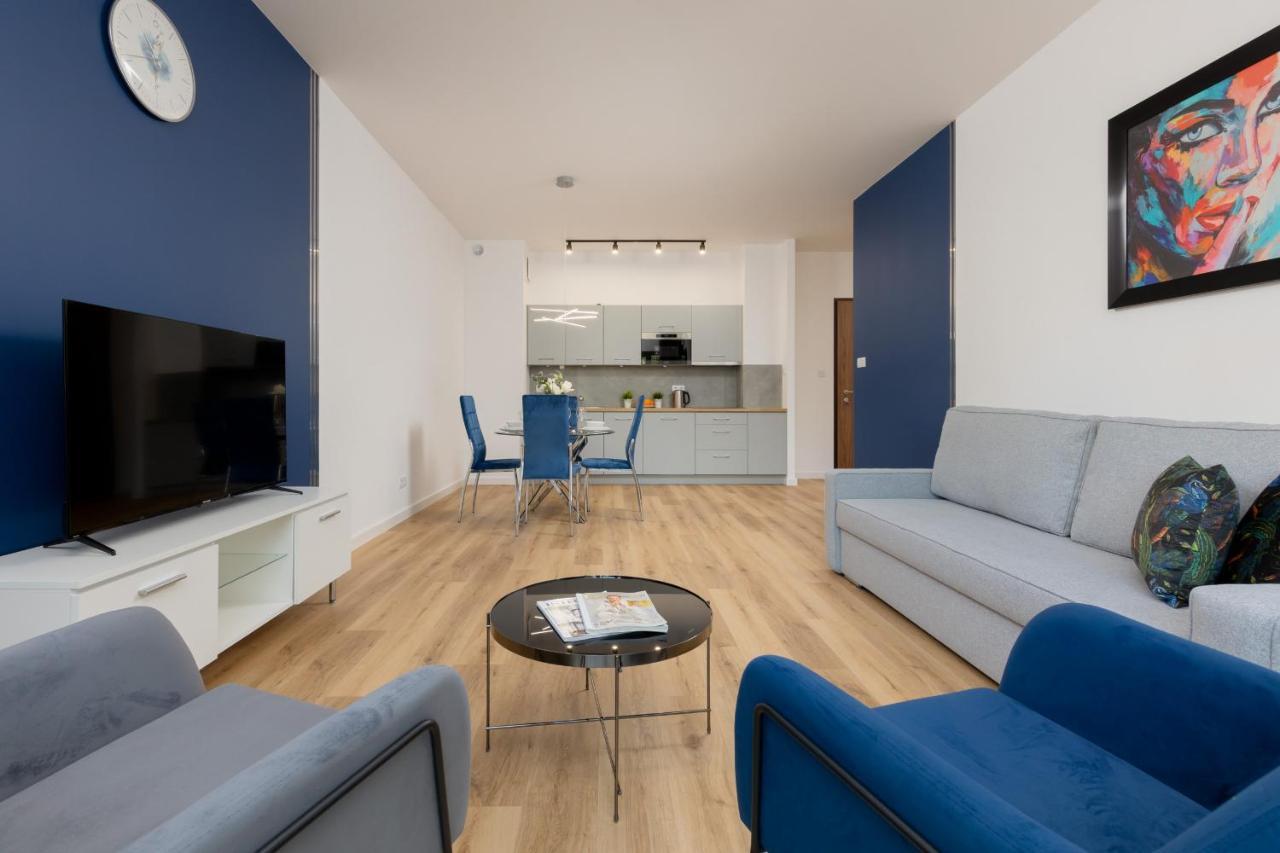 Apartment Avenue Solidarnosci On Wola By Noclegi Renters Varsovie Extérieur photo