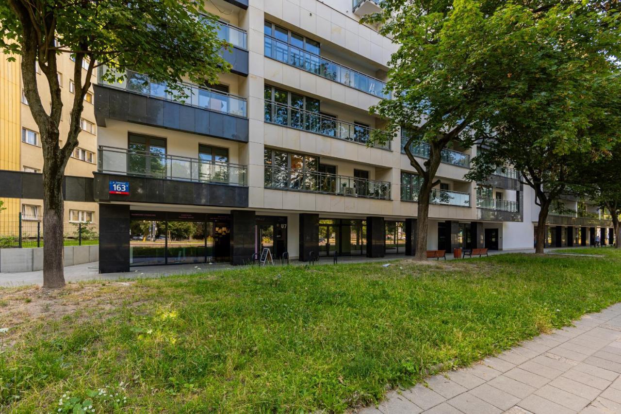 Apartment Avenue Solidarnosci On Wola By Noclegi Renters Varsovie Extérieur photo