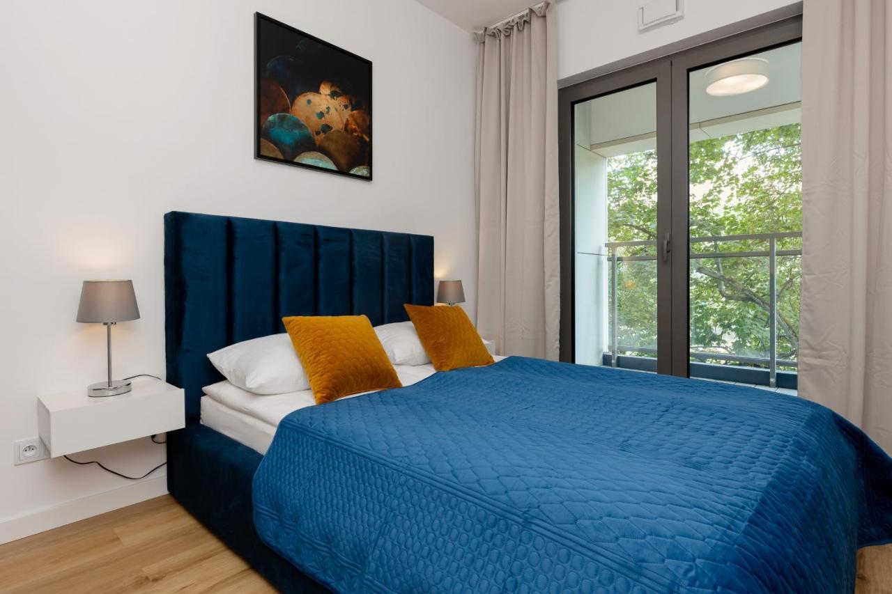 Apartment Avenue Solidarnosci On Wola By Noclegi Renters Varsovie Extérieur photo